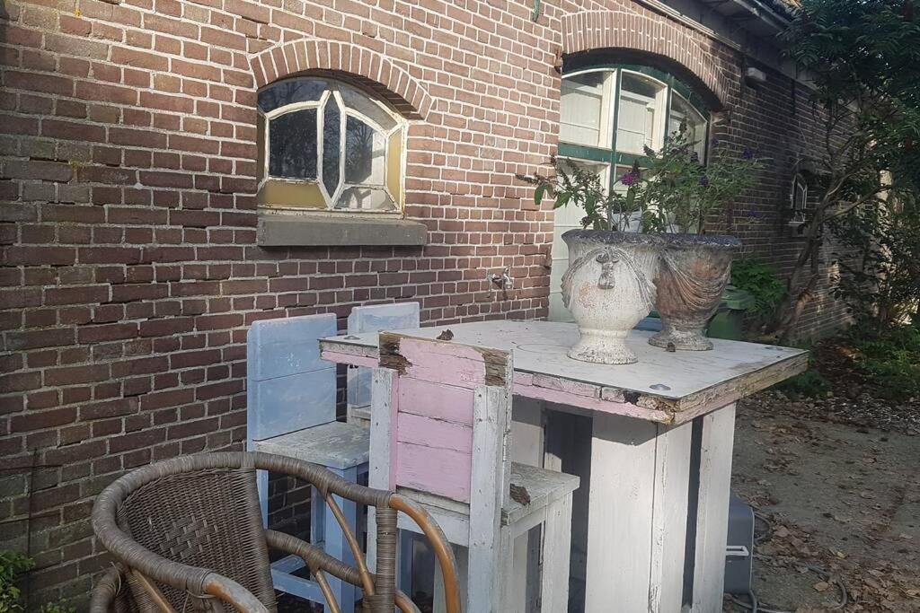 B&B Hoeve Dijkstal Logeren Op De Boerderij Синт-Мартен Экстерьер фото